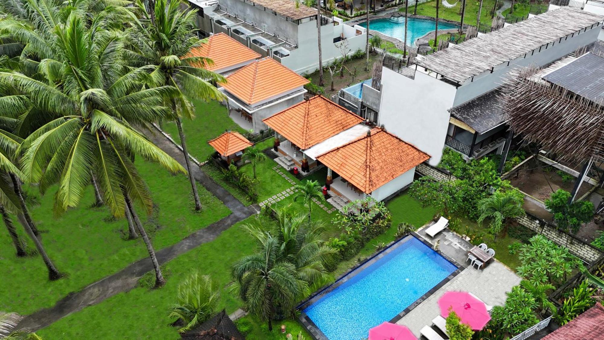 Coconut Hill Cottage Batununggul 外观 照片