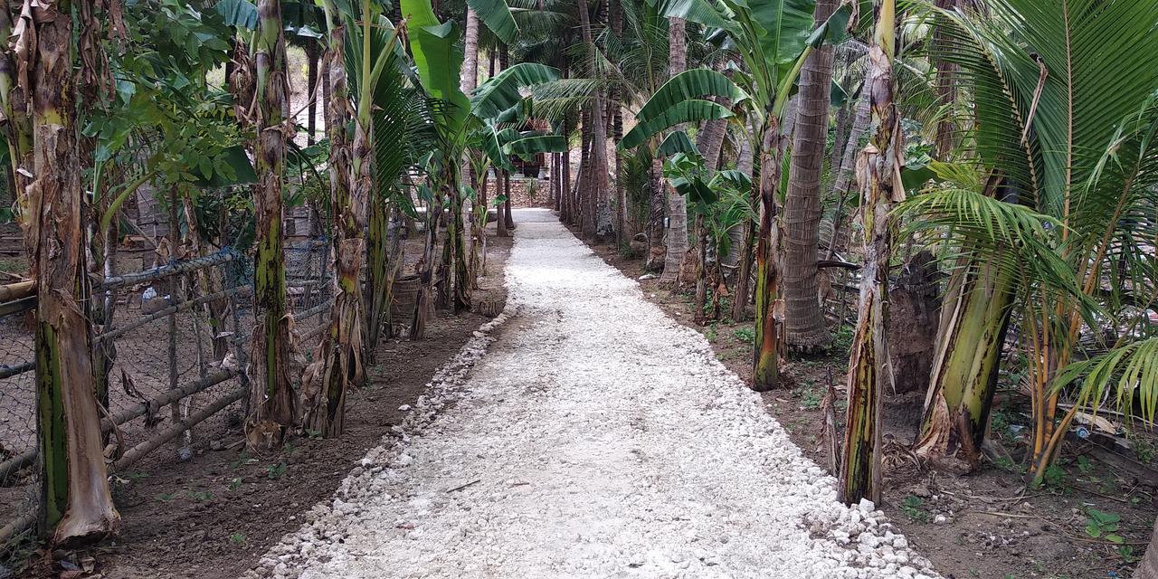 Coconut Hill Cottage Batununggul 外观 照片