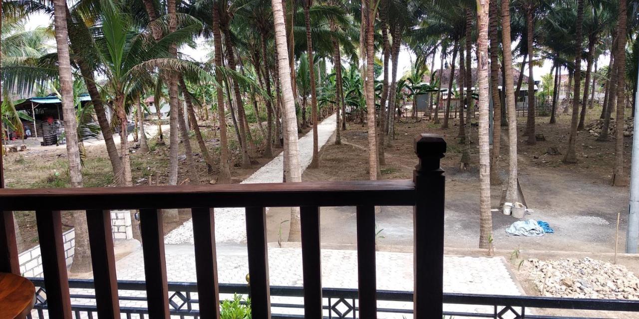 Coconut Hill Cottage Batununggul 外观 照片